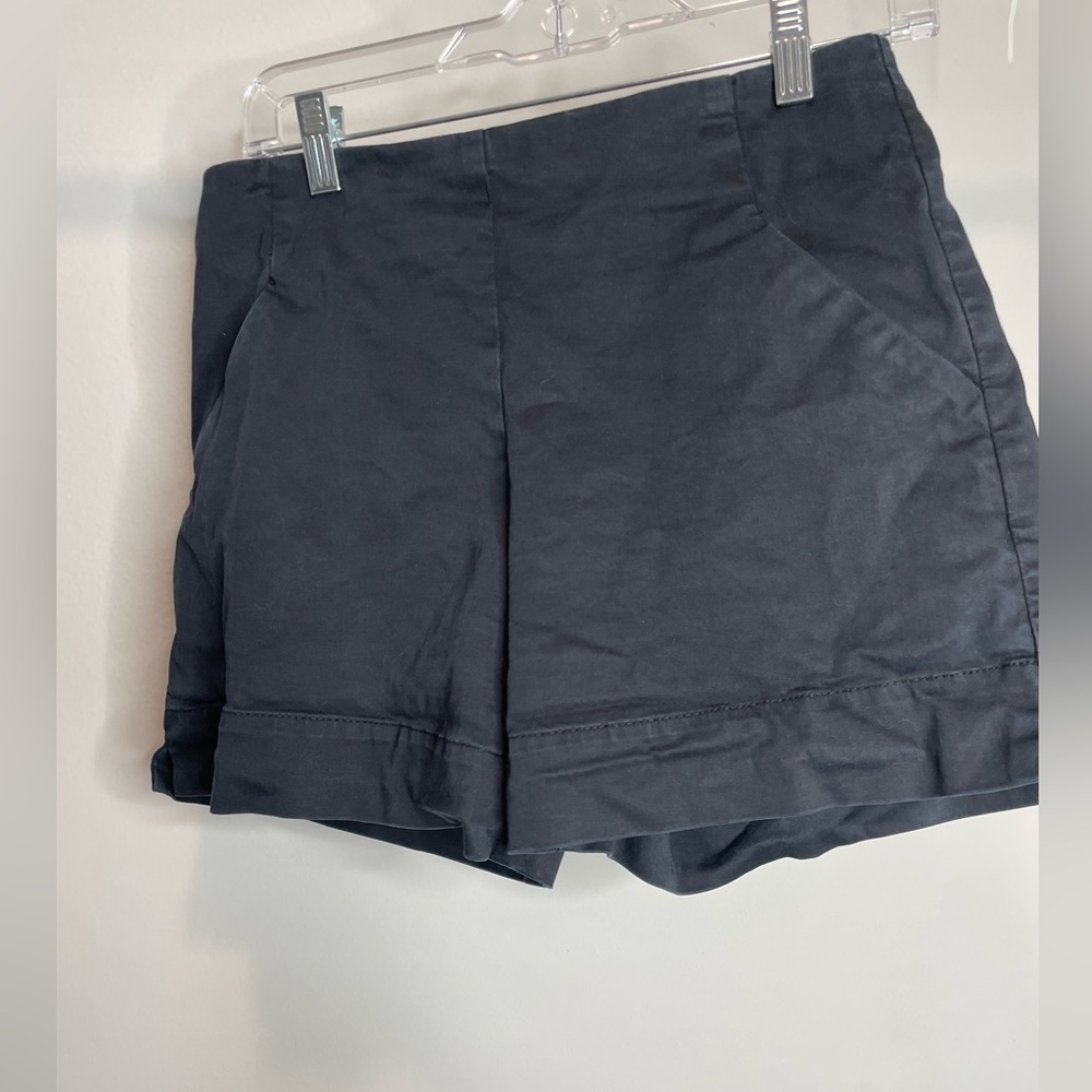 Tommy Bahamas summer short light weight comfortable